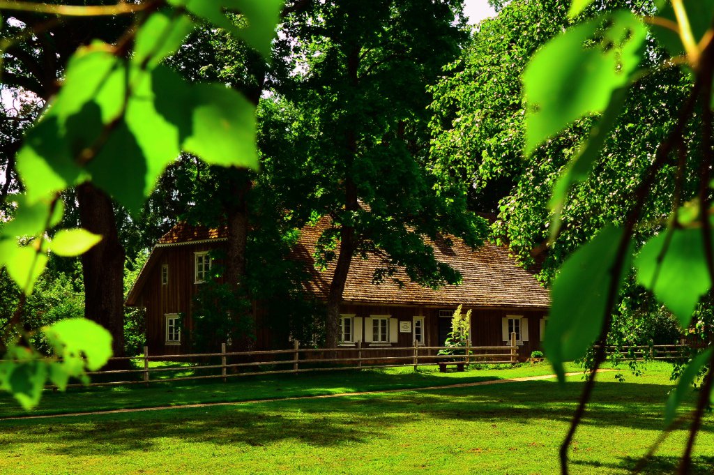 ReinisKaudzte's tweet image. Vispārīga dancošana sentēvu garā manos &quot;Kalna Kaibēnos&quot;  20.maija vakarā #muzejunakts piebalgasmuzeji.lv/lv/open-news:4…