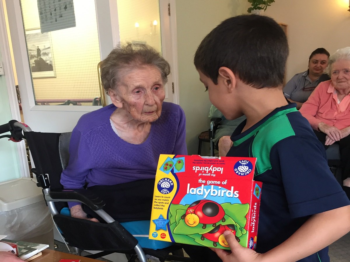 ISL Surrey Primary (@islsurrey) on Twitter photo 1 of our community partnership projects showcased in @NurseryWorldMagazine <a href="/FriendsElderly/">FriendsOfTheElderly</a> #TuesdayThoughts bit.ly/2r8iiEZ 1 of our community partnership projects showcased in @NurseryWorldMagazine <a href="/FriendsElderly/">FriendsOfTheElderly</a> #TuesdayThoughts bit.ly/2r8iiEZ