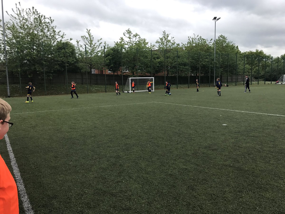 ShephalburyPark's tweet photo. Here are some pictures from the match. https://t.co/W4SwcywnX9