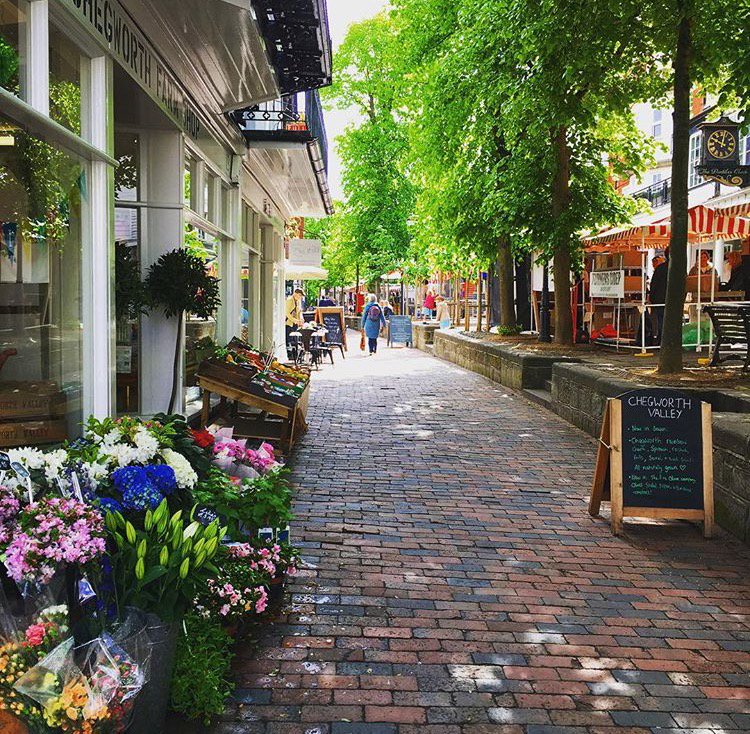 ThePantiles's tweet photo. A great picture of #ThePantiles looking beautiful as always! 😍💐🌼 Pic via @Chegworthvalley  #RT #Kent #Tunbridgewells https://t.co/dteh99Z0Ps