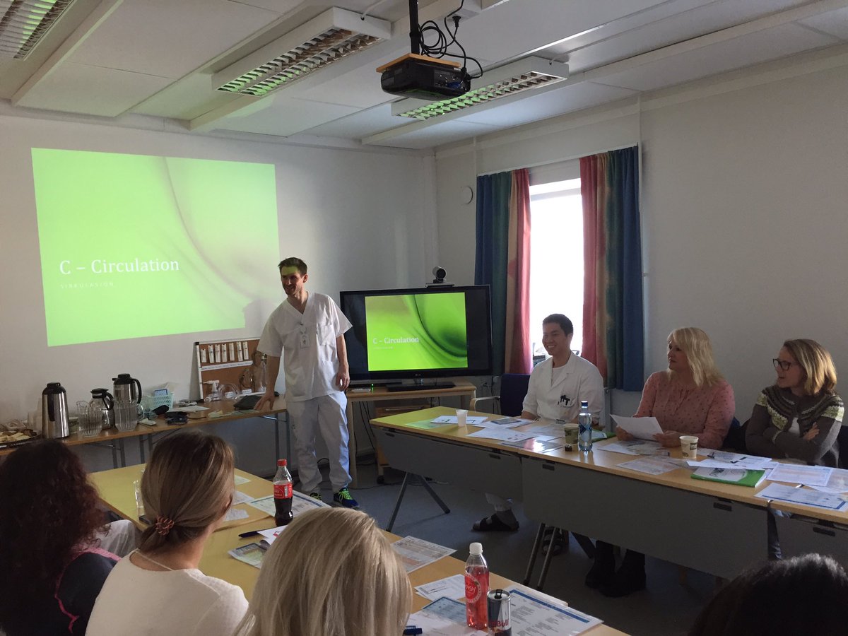 Første #ProACT kurs gjennomført på Hfest sykehus💉🏥 Deltakerne er klare for å NEWSe pasienter! #NEWS #itryggehender #pasientsikkerhet #FA #QI