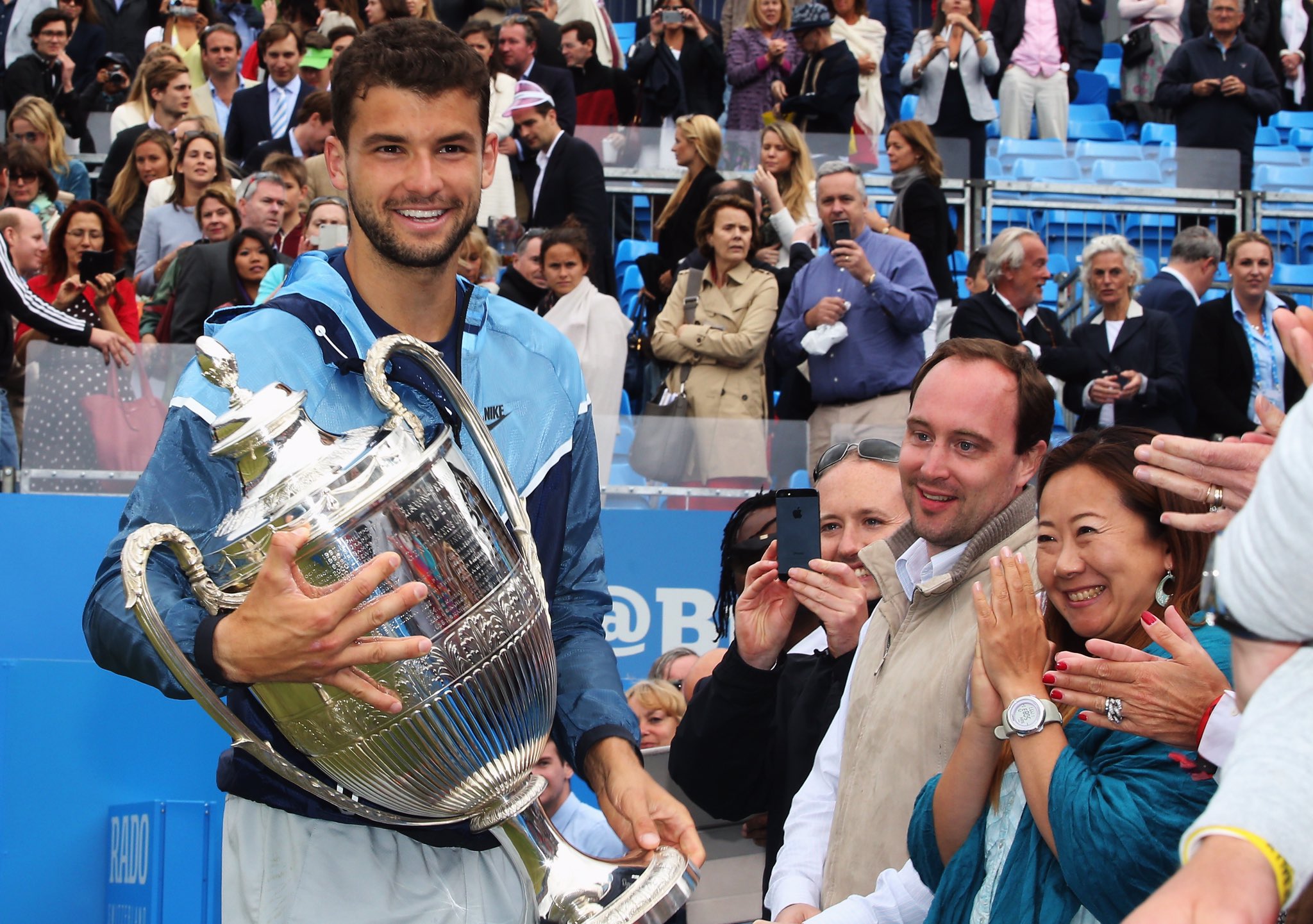 Happy birthday to Grigor Dimitrov, our much-loved 2014 champion!

26 today. 

See you soon, Grigor. 