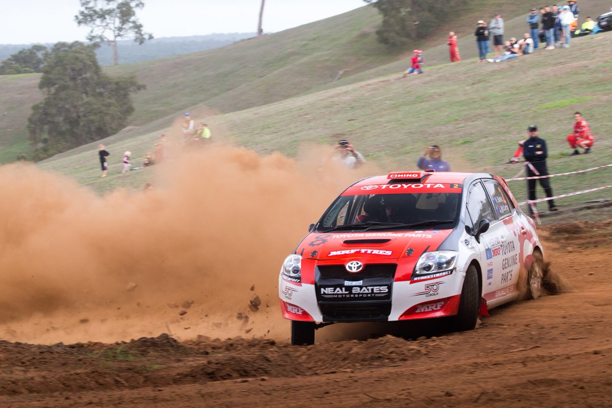 Harry Bates tweet media