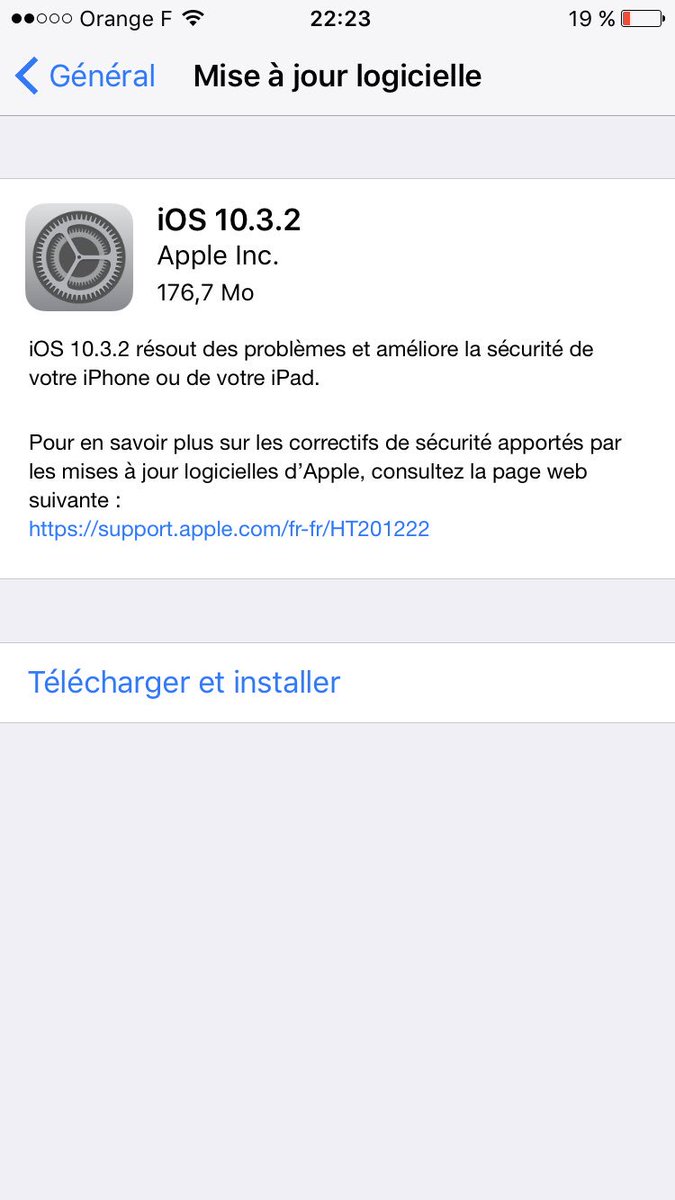 DavideMessinis's tweet image. #iOS update #ios1032 now available for download on #iPhone, #ipad and #ipodtouch !