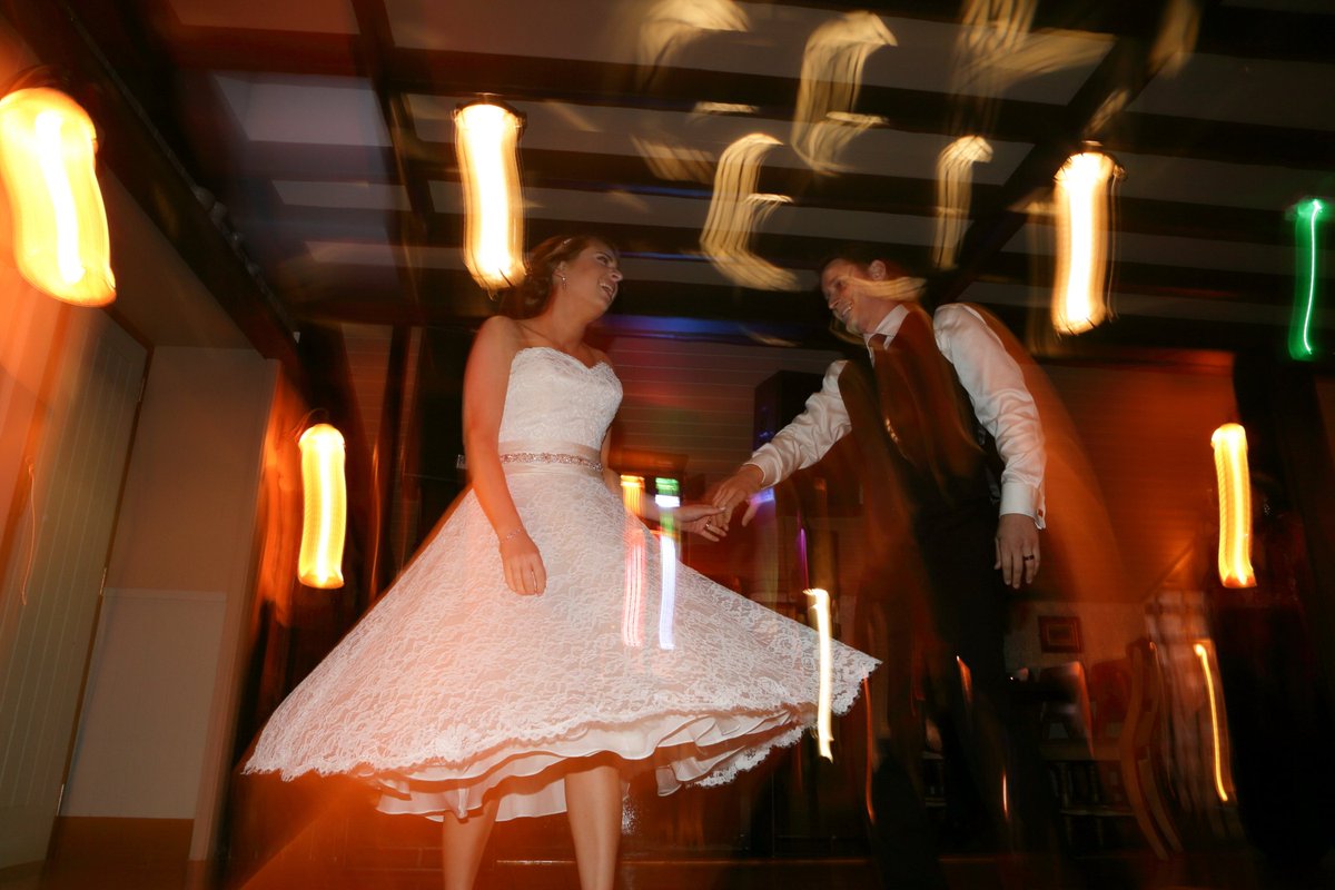 Dream Irish Wedding tweet media