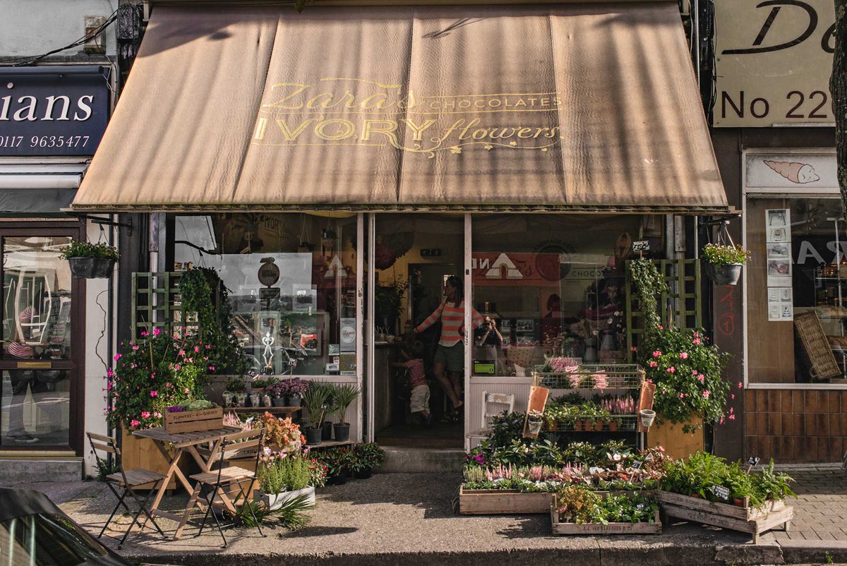 <a href="/ZarasChocolates/">Zara's Chocolates</a> specializes in crafting unique products from the finest ingredients.
Order from
ow.ly/Lpjq30bsIDv
#chocolate #bristol