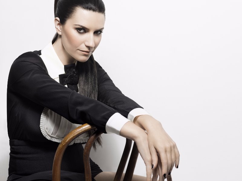 rmc_official's tweet photo. #BuonCompleanno @LauraPausini 🎉 
#RMC festeggia il suo #SpecialHappyBirthday sulla web radio #RMCGreatArtist!
https://t.co/DRdvB0AIZS https://t.co/1pmAkl27Em