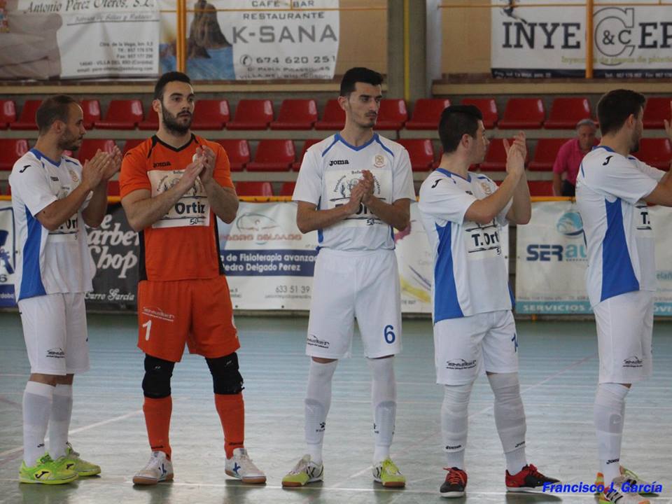 InfantesFS's tweet photo. SENIOR | IMAGENES del pasado partido en @villadelriofs gracias a Francisco José García Llorente. Más en Facebook: https://t.co/sQtymdm9ct https://t.co/aUmcad1px6