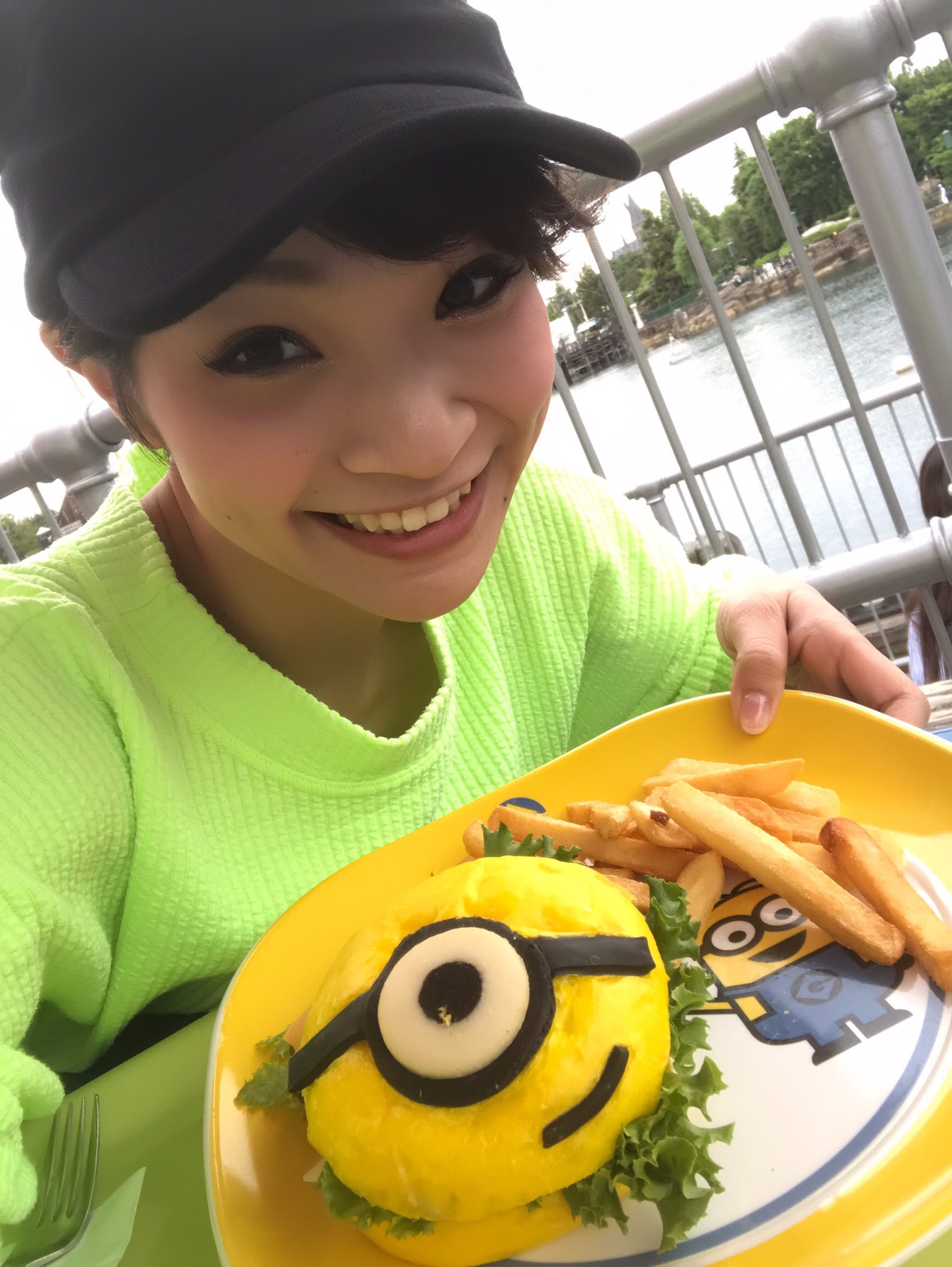 島田彩 新しく出来た ミニオン ハチャメチャ ライド にも乗れた 待ち時間に聞けるマモさんの素敵かっこいいお声の力で 長い待ち時間もあっと言う間 教えてくださった皆様 ありがとうございます O というわけで ここまでミニオンづくしなら 今日