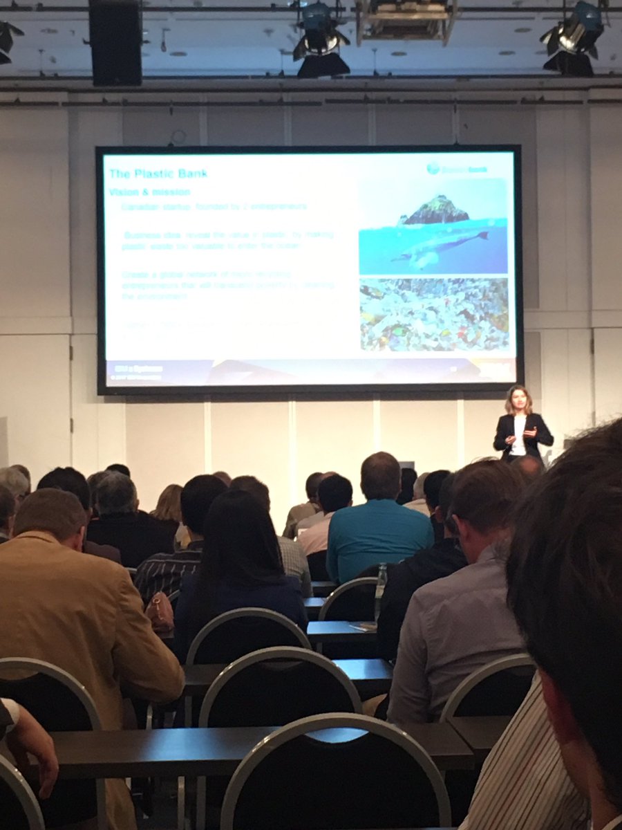 JessSneds's tweet image. Really exciting to hear @PlasticBank story around Blockchain from @anka_shugol today at the #zSystems education #IBM