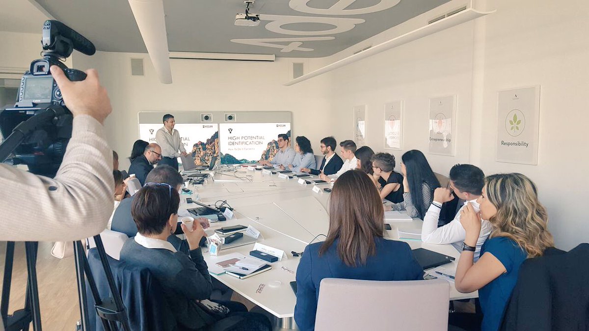 Ci siamo! #Bootcamp2017 #CEO1Month al via: fino a giovedì, i nostri 8 #talenti si sfidano tra #potenziale e capacità di #leadership