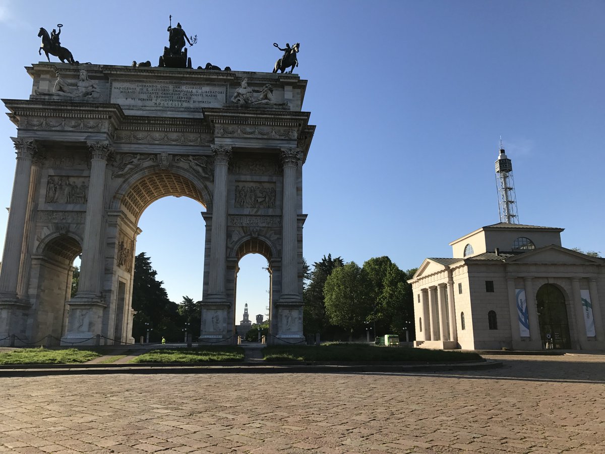 mauden_'s tweet photo. #WatsonSummit2017 ha aperto le porte questa mattina! Vi aspettiamo per parlare di #intelligenzaaumentata e presentarvi #GETinTOUCH. https://t.co/YVx1mrArmw