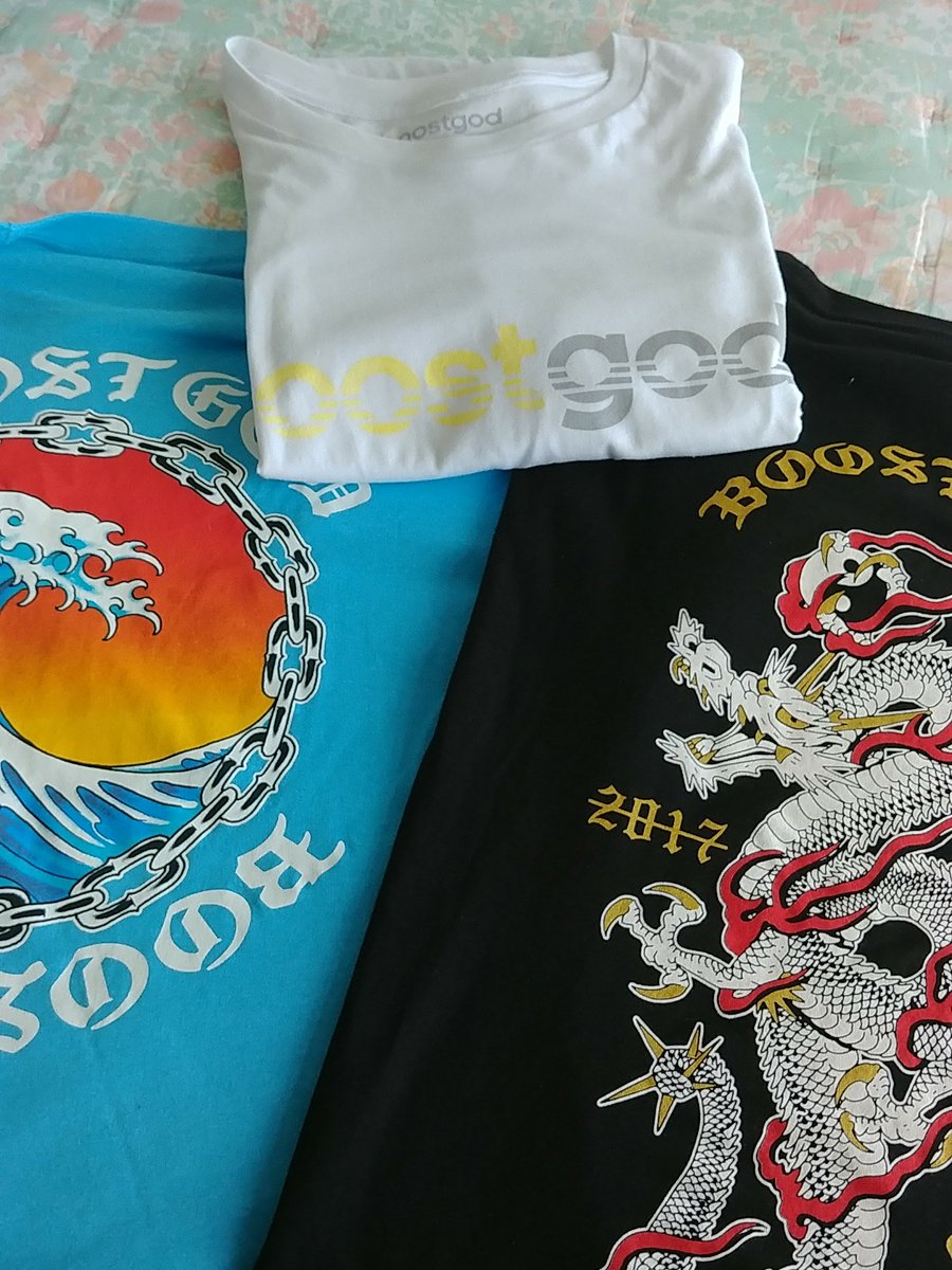 joshuacdantis's tweet photo. @OhItsTeddy pls RT.
Wrong size. DS retail plus shipping.
1.B/G white long tee XXL.
2.B/G Teal wave chain XL
3. B/G dragon XL
#BoostYourBro https://t.co/I93xsTXqzJ