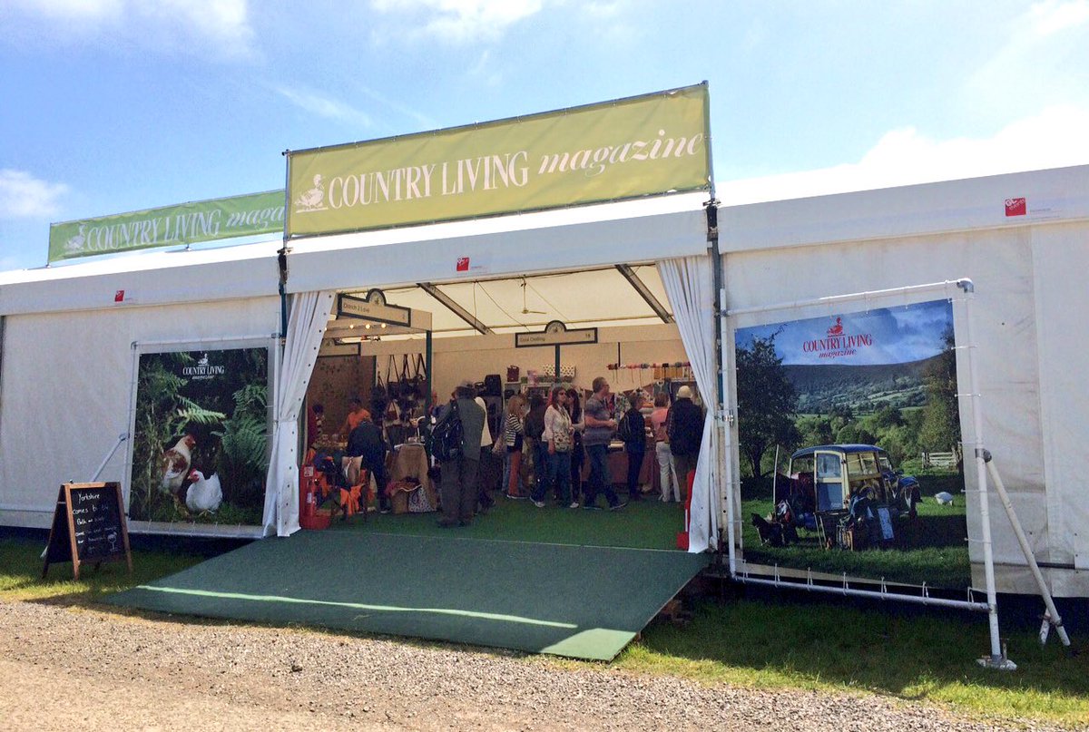 The dream team is recruiting! We're looking for our next <a href="/CountryLivingUK/">Country Living UK</a> shows &amp; exhibition executive. Details: careers.hearst.co.uk/current-vacanc…