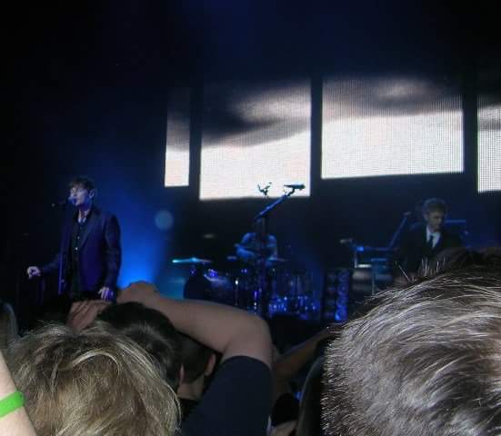ala005's tweet image. From my archives, @aha_com 🎶  May 13, 2010. Riviera - Chicago #endingonahighnote #chicago