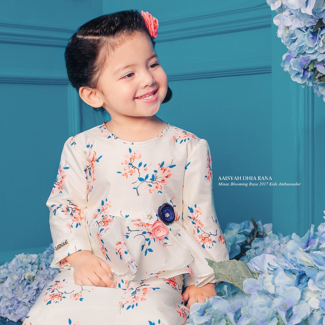 Yips on Twitter Comel betul Aaisyah dalam baju kurung Yips on Twitter Comel betul Aaisyah dalam baju kurung