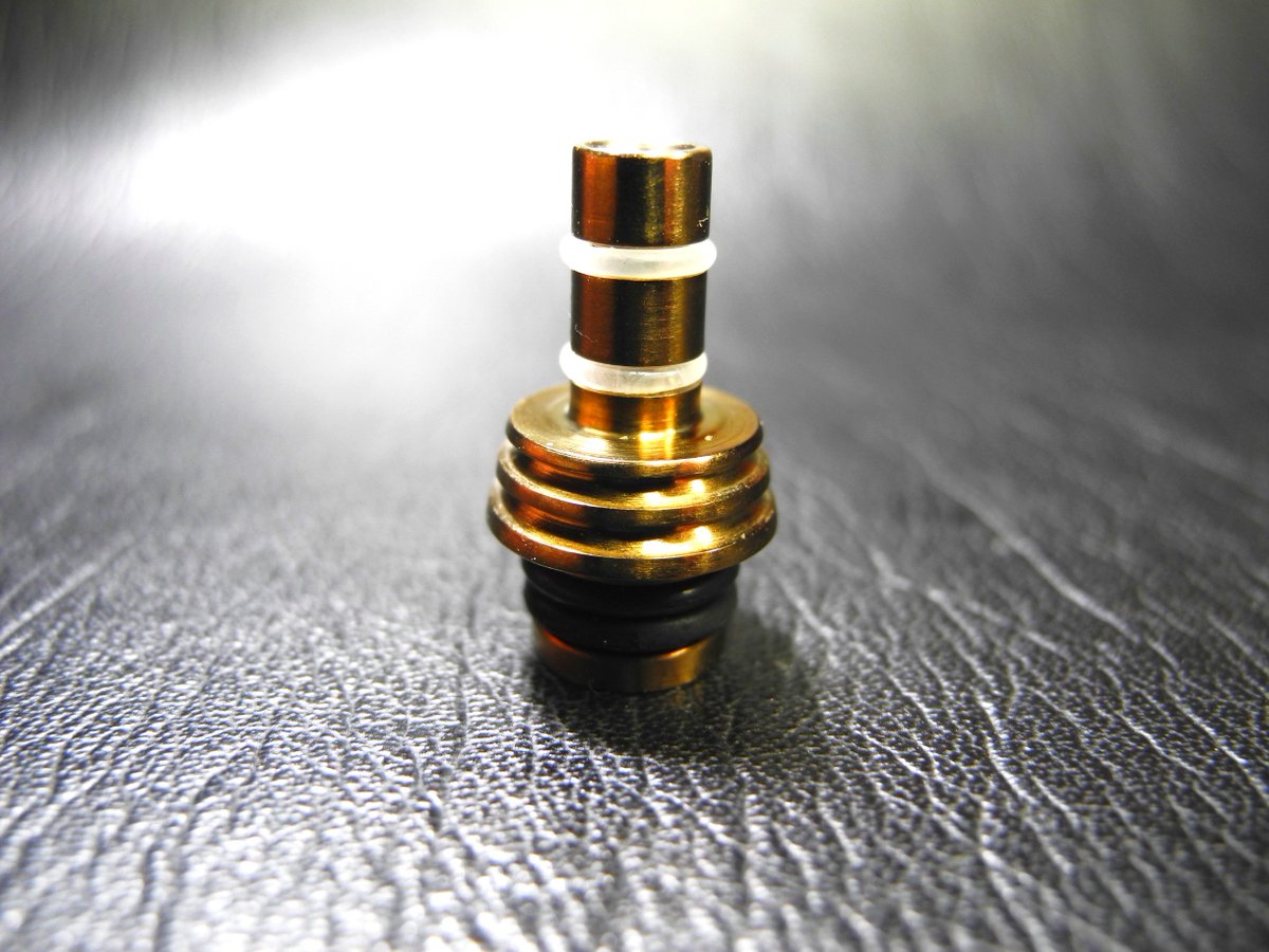 布施工房 On Twitter Titanium Vape Drip Tip Titanium Vape Driptip 510 Subohm ベイプ 電子タバコ 煙好き 爆煙 チタン 削りだし 極細い ドリップチップ 熱くなりにくい 金属アレルギーレス オーダー制作致します Https T Co Xzr7axxfts