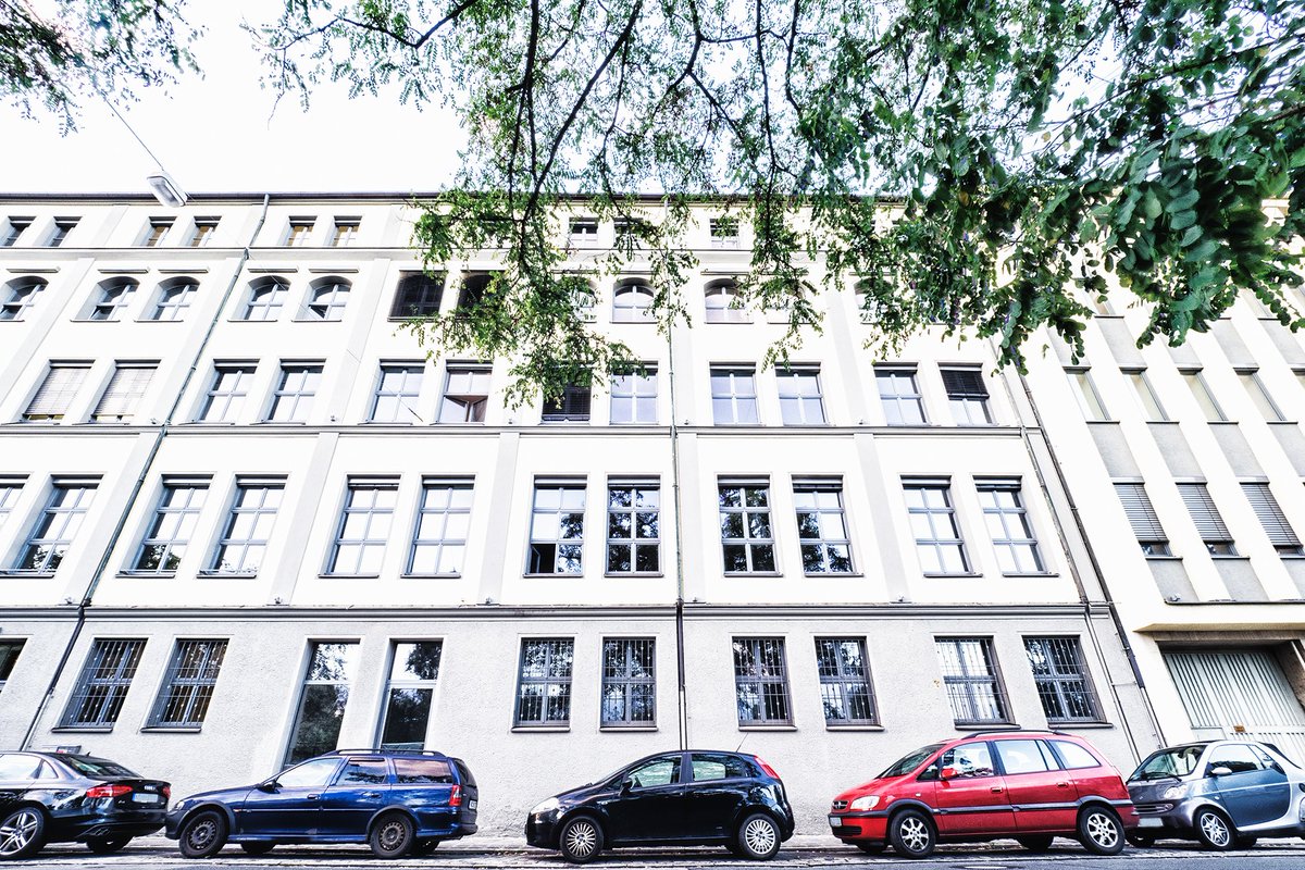 cookionista's tweet photo. Ihr braucht noch einen Raum in Nürnberg für euren Workshop? Kommt zu uns! #meetingraum #nürnberg #cookionista https://t.co/rgiQ9xpBev https://t.co/h8QhuzXuSm
