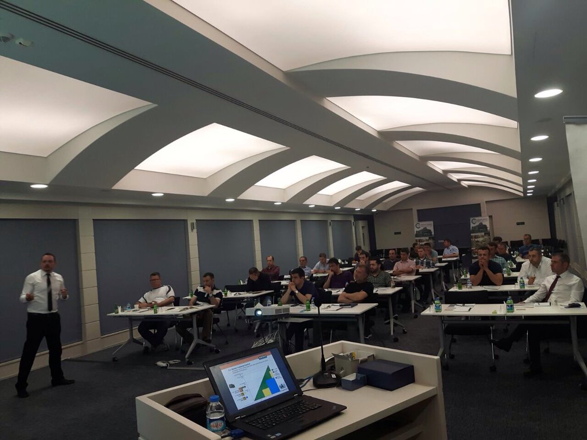 Çerkezköy Organize Sanayi Eğitim Salonu'nda gerçekleşen Basınçlı Hava Teknolojileri Seminerimizden kareler
#kaeser #topkapiendustri