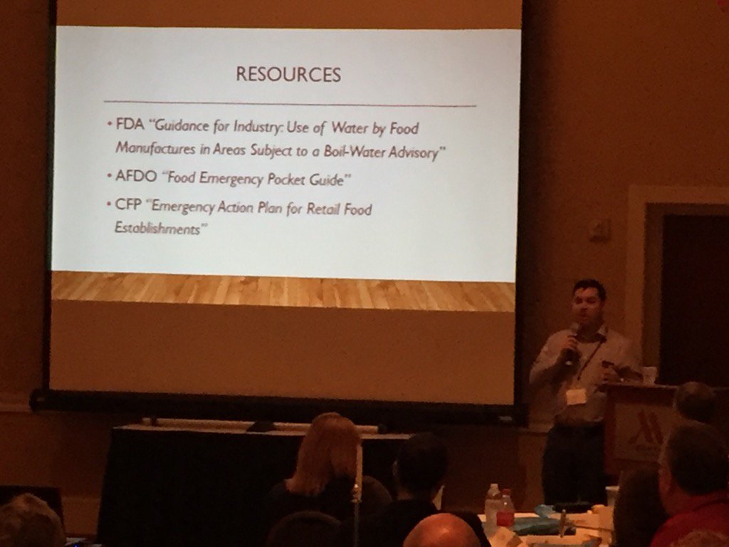 Original_JamieD's tweet photo. @GDAFoodSafety discussing unseen factors during #foodsafety #emergencies #FLIRRT workshop https://t.co/aLholTzUCy
