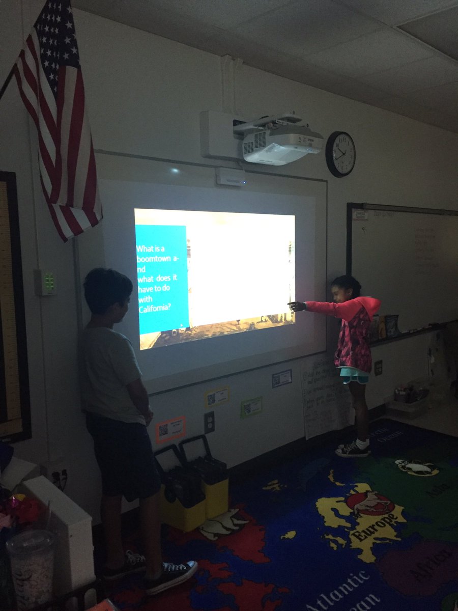 KempsKinderKids's tweet photo. Presenting our learning about westward expansion. Love when my kids are the teachers! https://t.co/EL16P385sO