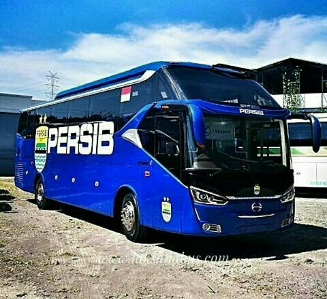 indosupporter's tweet photo. Bus baru 🚌 https://t.co/OnxYqC4UiM