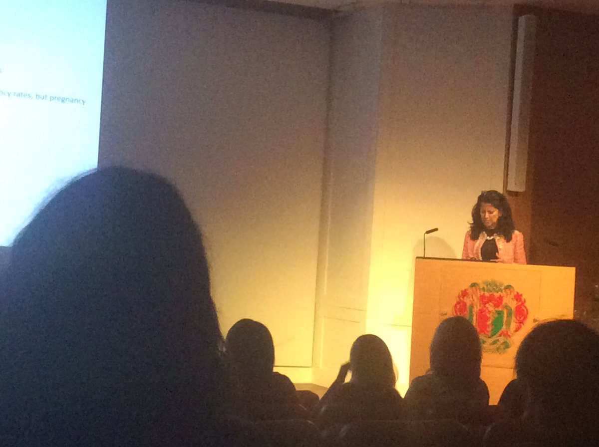 MartindaleLiz's tweet photo. Excellent start to her talk reminding us of the importance of  MDT care #RSMMaternity https://t.co/4zpnvXaJor
