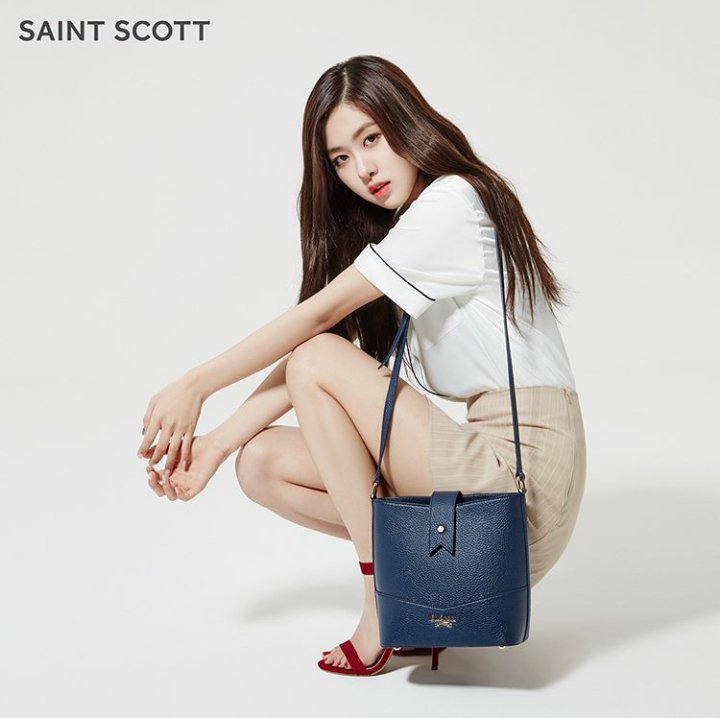 BLACKPINK_PH's tweet photo. [IG] st.scottlondon update: #BLACKPINK #ROSÉ https://t.co/2WtB1muAP8