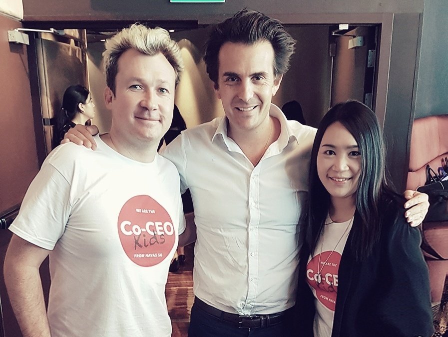LimJacqui's tweet photo. Together at Havas APAC Summit 2017 with our global boss and chairman, @YannickBollore https://t.co/FGQs6Hd3B6