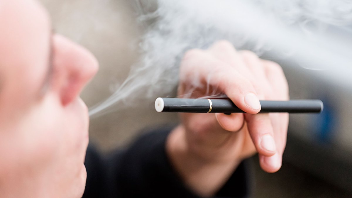 jsummers71's tweet image. Landmark Vaping Study Finds E-Cigs ‘Substantially Improve’ Health
crwd.fr/2qmKdzy