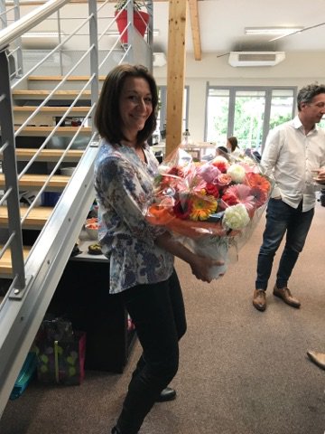 Clictill's tweet photo. Chez Clictill, on aime bien fêter les anniversaires ! Au programme : apéritif et convivialité 😃 #viedentreprise #momentoff https://t.co/jtENgHhn9t