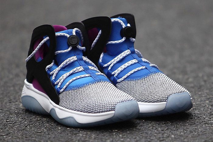 awesomesneaker7's tweet image. NIKE AIR FLIGHT HUARACHE 2017.
Doesn’t have any specific release info just yet, we’ll keep you posted.