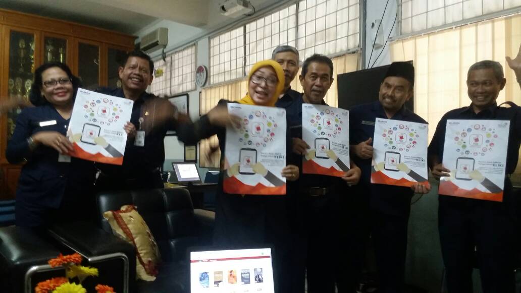 meidymu's tweet photo. Setiap orang memiliki satu bacaan yg spesial di PustakaDigital #PADITREG2 @Synergy_Telkom #bumnhadiruntuknegri #Witel_Jaksel #Hardiknas2017 https://t.co/z7bnzfAgfu