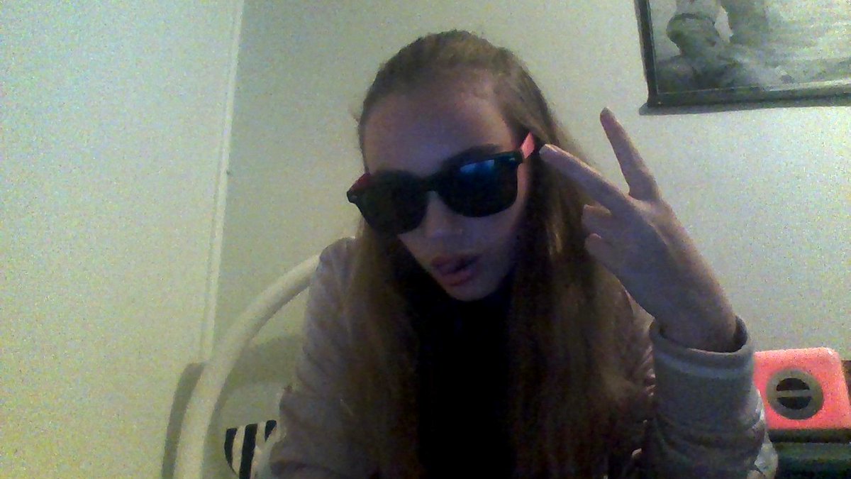 TahneeDean's tweet photo. wOw I'm So CoOl https://t.co/erkfwL5TaE