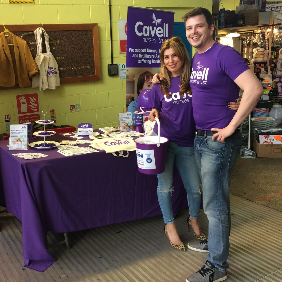 CavellCharity's tweet photo. Fab volunteers from @SecureHealthcar helped us raise £285 at @RagMarket Join in and donate here ---> https://t.co/hEst9hWjuF #HereForNurses https://t.co/y9DwGuY3sa