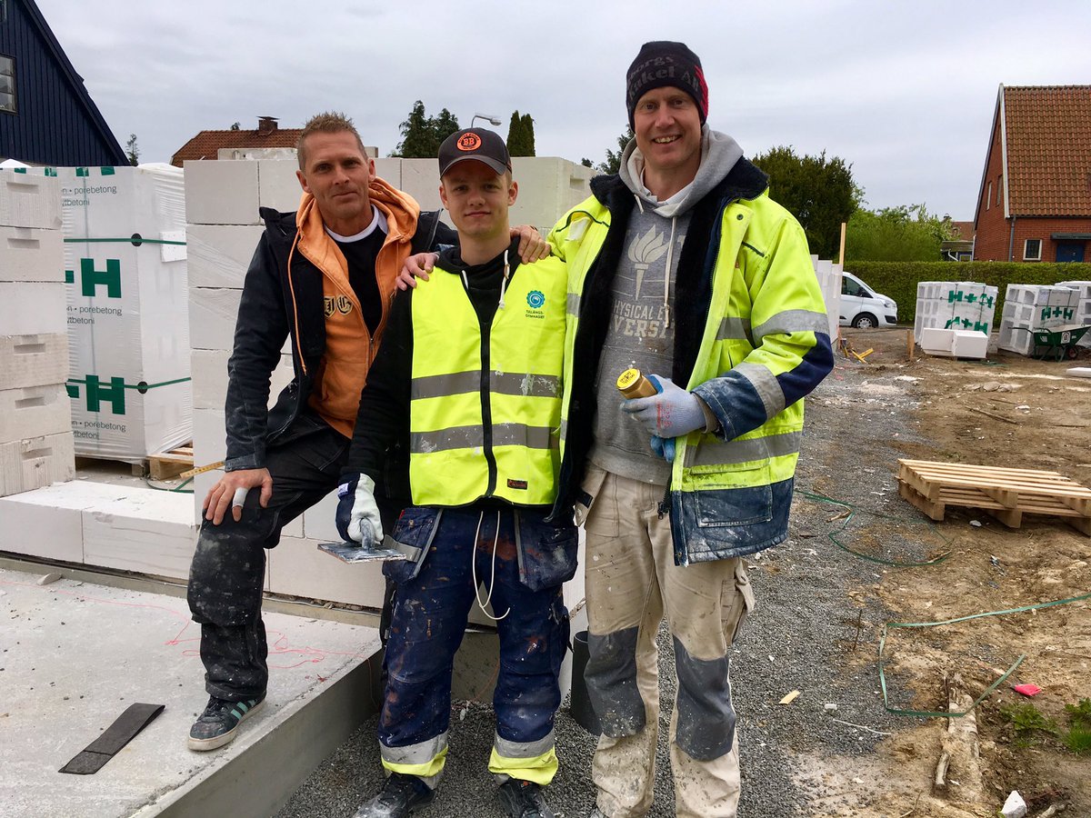 RigmorFG's tweet photo. Kevin har det bra, fokuserad och intresserad👍🏼.Kommer att få prova mycket denna vecka. #rgtu #bemötande #åalladessatrevligamänniskor 🙌🏼 https://t.co/JAopCEAZd6
