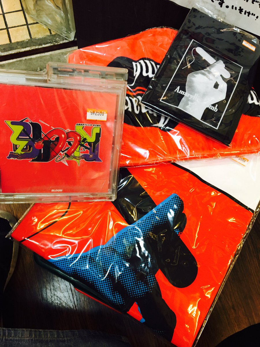 ヴィレッジヴァンガード下北沢 Amaryllisbomb Dynamitecigarettシャツ マフラータオル チケットホルダー Cd Bloom 入荷してます アマリリスボム サグワ ゆうこん ジェネシスワングッズ