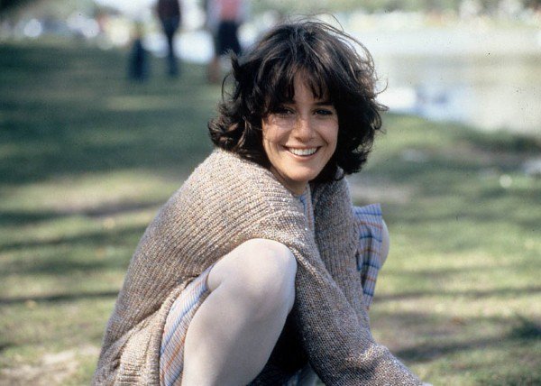 Happy birthday to a brilliant actress who never fails to impress, three-time Oscar-nominee Debra Winger! 