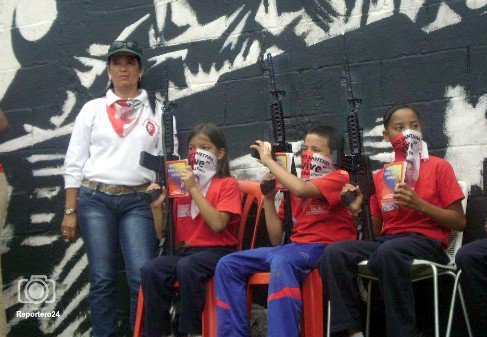 @TropaOriente A que te refieres con #propagandadeguerra ? A mostrar la verdad de la basura que son la gran mayoría? https://t.co/wD5fQU9z5L