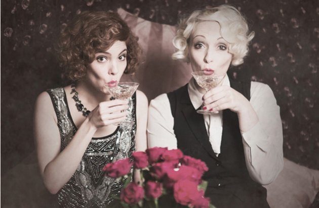 D95conf's tweet photo. GLITZ.GLAMOUR. Gala Dinner! 1920s Style! Feathers, Boas, Bling-Bling! Costume? Le Boudoir- Friedrichshein. Discounts for #Toastmastersd95 https://t.co/3ywhXI6nbO