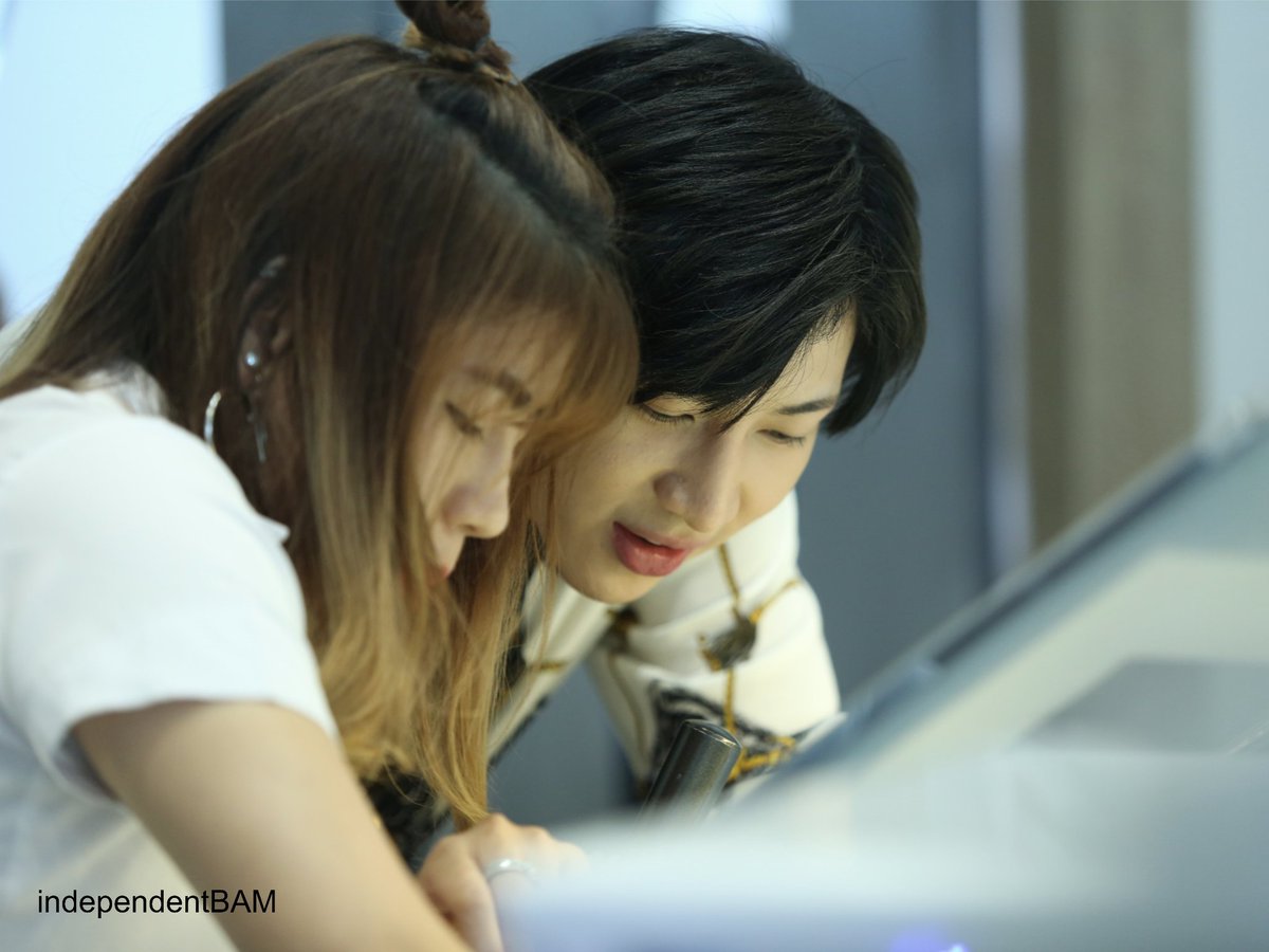 independentBAM's tweet photo. น้องสอนพี่ #ละมุล ~ #Bchillcafe https://t.co/6RaOfdt5Nw