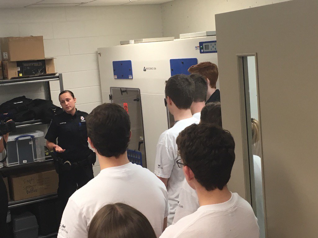 AESHL (@aeshl) on Twitter photo It's job shadow day for a big group of high school students at he <a href="/RNC_PoliceNL/">Royal Newfoundland Constabulary</a> headquarters #PoliceWeek It's job shadow day for a big group of high school students at he <a href="/RNC_PoliceNL/">Royal Newfoundland Constabulary</a> headquarters #PoliceWeek