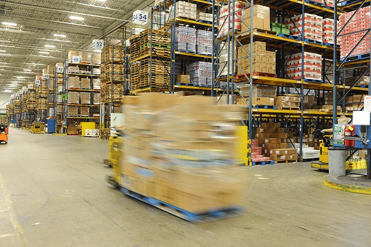 GiantEagle_Jobs's tweet photo. #NowHiring Warehouse &amp; Transportation in @GiantEagle’s 5 Distribution Centers in PA &amp; OH! Click for openings: https://t.co/3UpS6lyUqk https://t.co/8anGaRcDVt