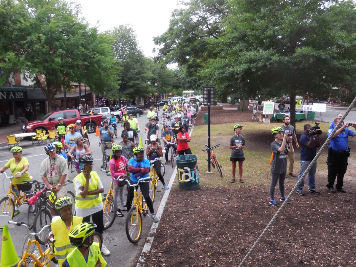 bicyclecolumbus's tweet photo. Come RIDE WITH MAYOR TOMLINSON today at 6 p.m. On Broadway. It's Bike Week @MayorTomlinson https://t.co/pKL9tfZqL2 @LedgerEnquirer https://t.co/cXbVyNYN7K