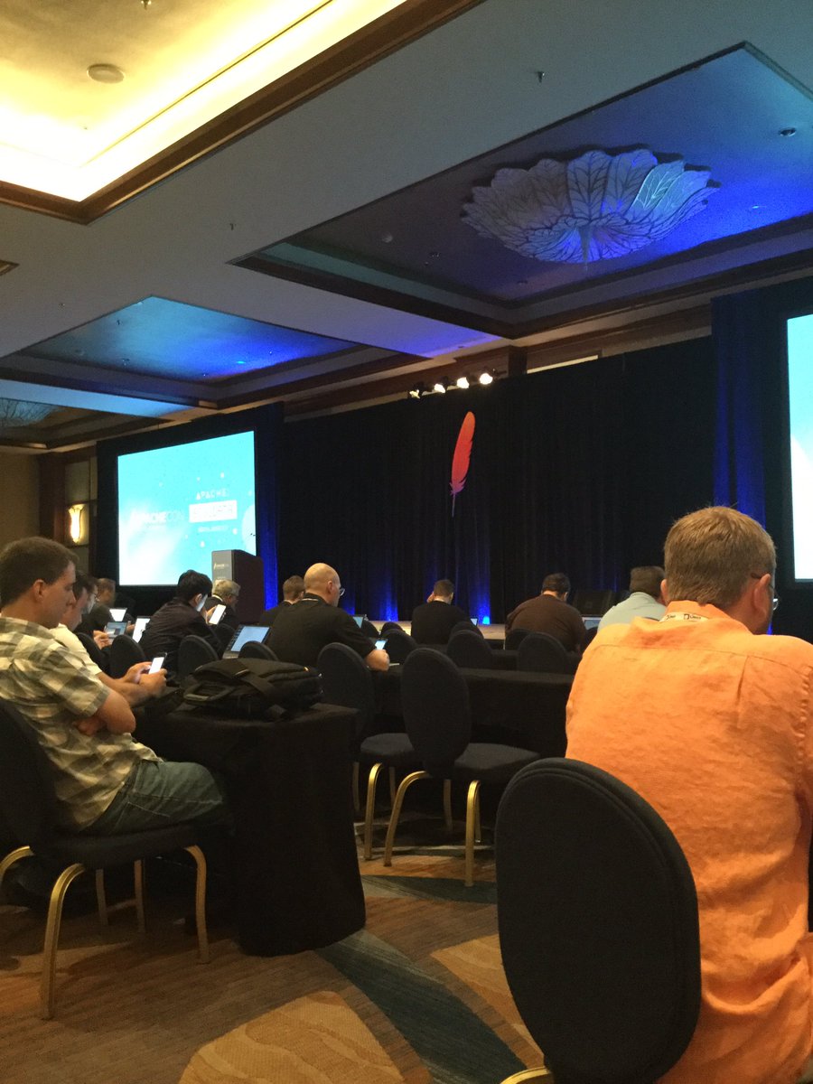 Keynote is about to start #apachebigdata