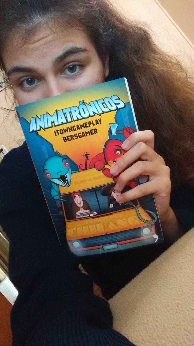 winglessrat's tweet photo. Por fin lo tengo 💘 ¡Con muchas ganas de leerlo! 💜💜💜💜💜💜 @BersGamer @TownGamePlay 

Saluditos de Argentina 🐰 https://t.co/UZ5tMRDEhi