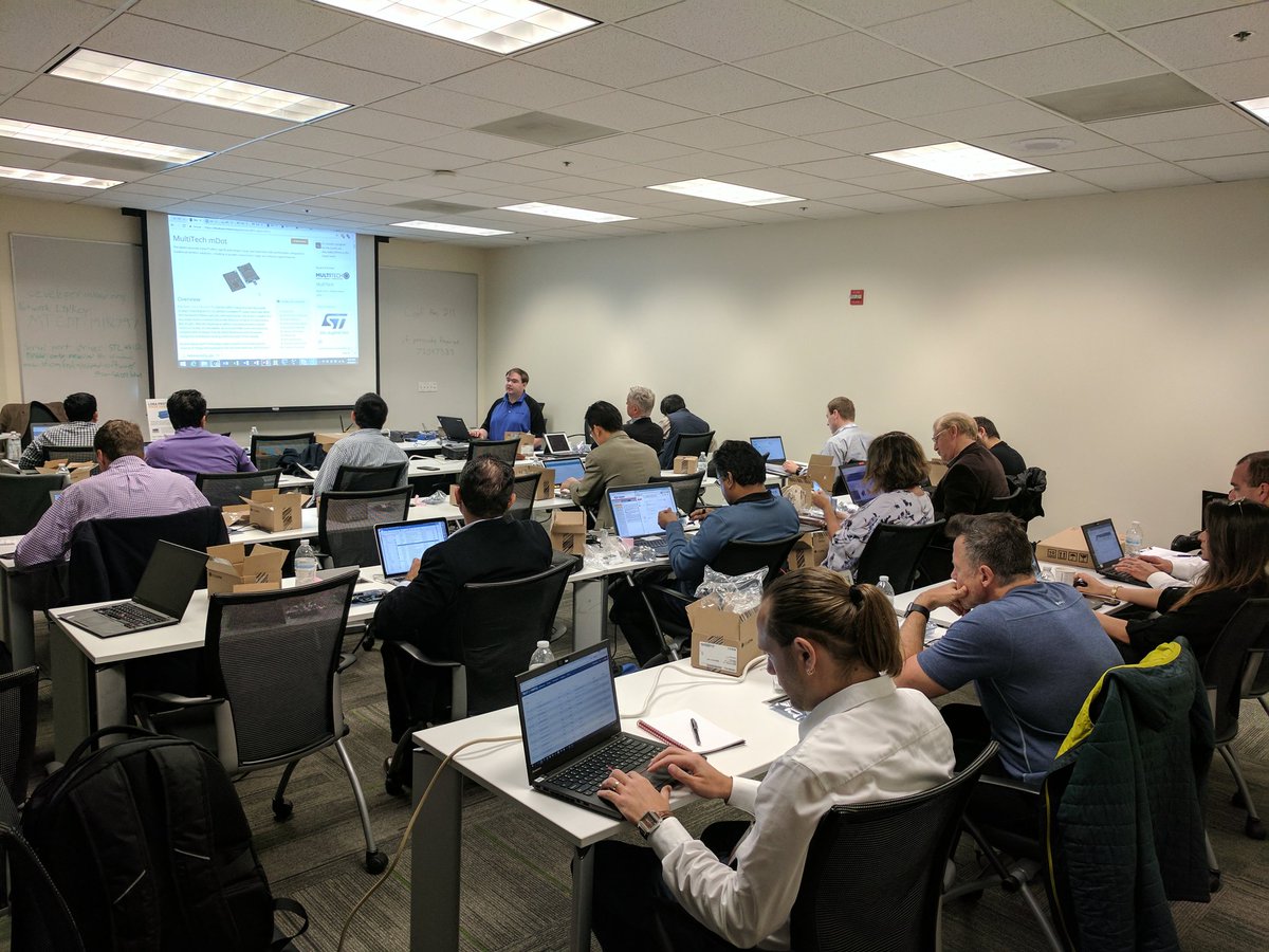 JoinedWorld's tweet image. Peter teaching the #STMicro blinky demo at the #MultiTechSys #Telit #LoRa workshop