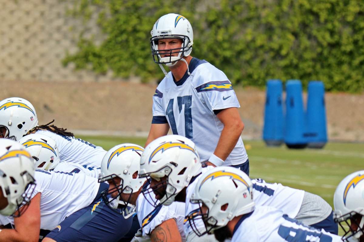 The offense at work on Day One of OTAs https://t.co/KsyEFBVy2f