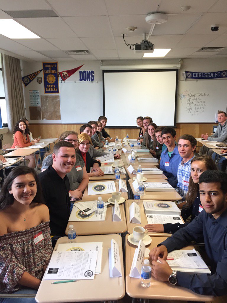 andersquad's tweet photo. Great cabinet meeting fifth period. Nothing but facts. Huge. #andersquad https://t.co/EFroUCt8oX