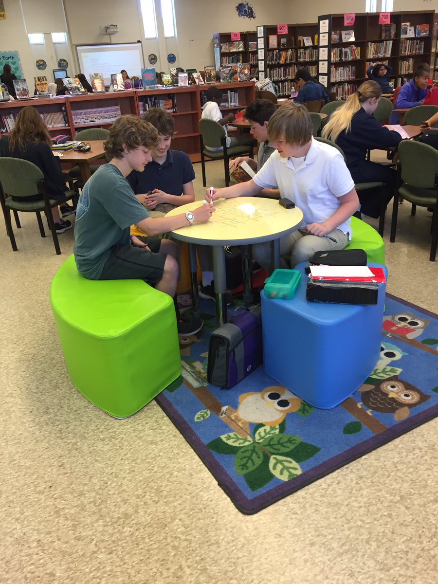 AMSLibraryReads's tweet photo. Extreme Tic-Tac-Toe battle in the Library during I&I today. #aacpsawesome #creative #makeitmorechallenging #thinkers #lovetheirideas https://t.co/147lQFmpV0